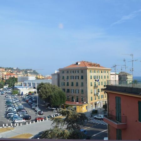 Genovese Villa Elena Appartamenti Varazze Εξωτερικό φωτογραφία