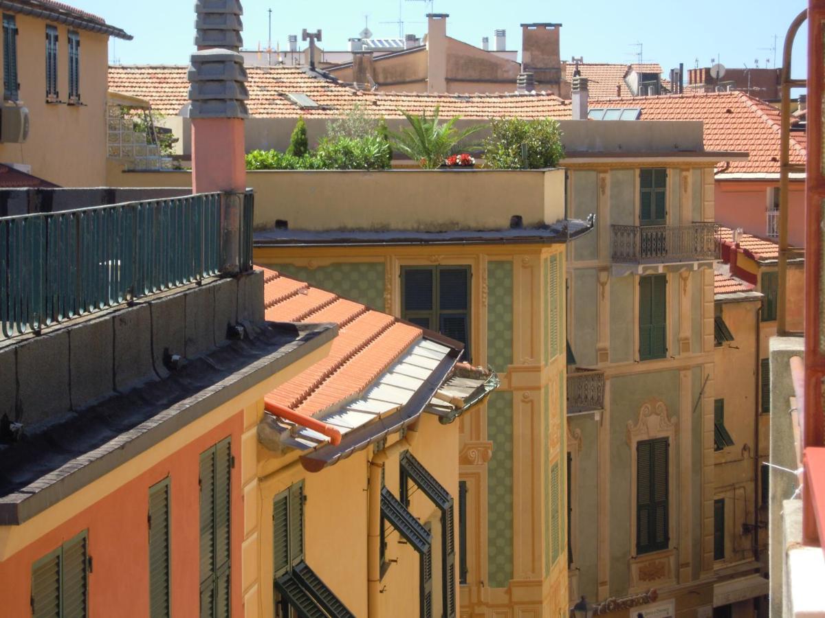 Genovese Villa Elena Appartamenti Varazze Εξωτερικό φωτογραφία